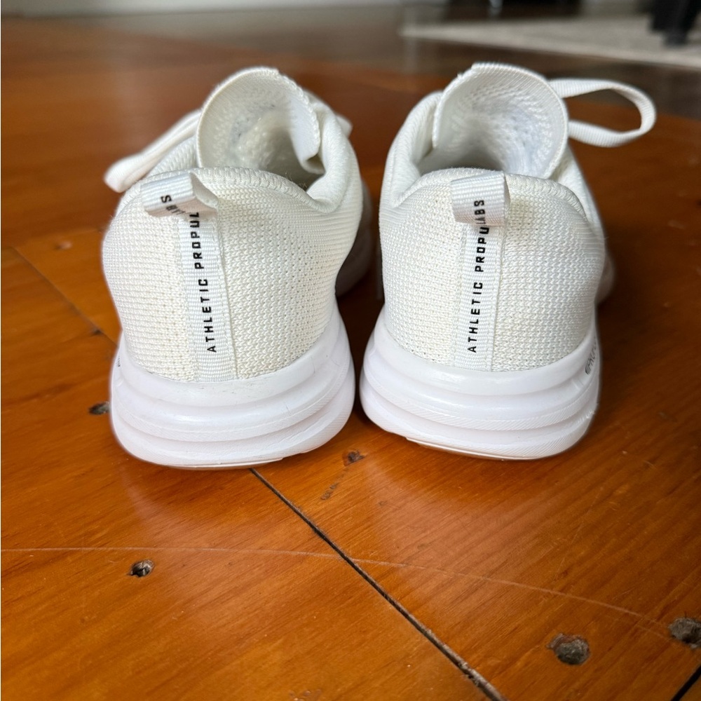 APL White TechLoom Pro Sneaker - Picture 5 of 5